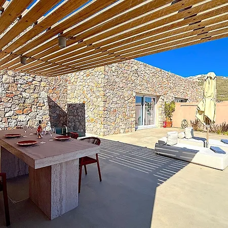 Kora Villa *